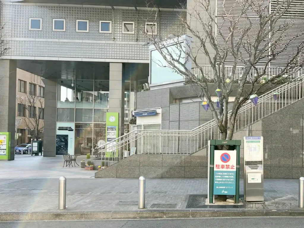 クレド岡山の屋外喫煙所