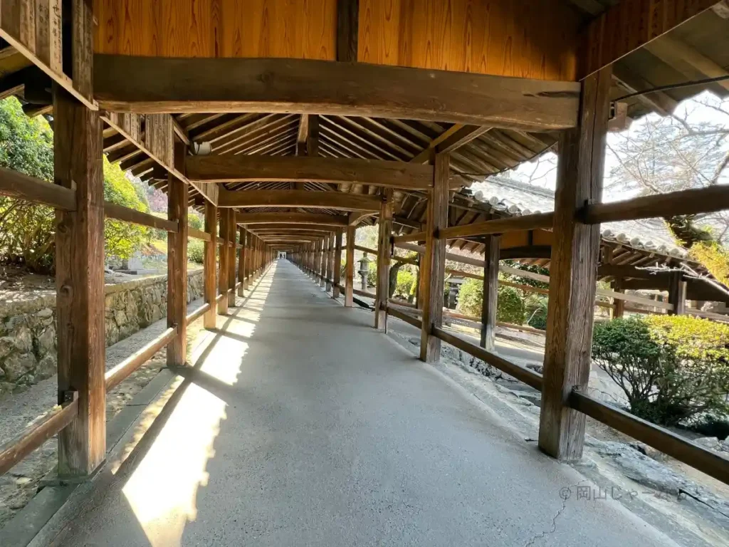 全長約360メートルの吉備津神社の回廊